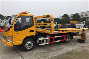 资阳区哪里有拖车服务